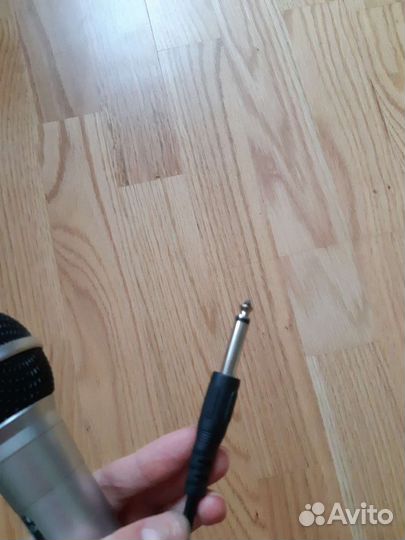 Микрофон проводной