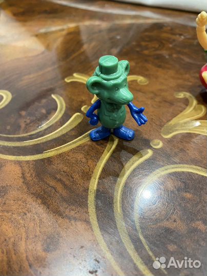 Игрушки из киндера