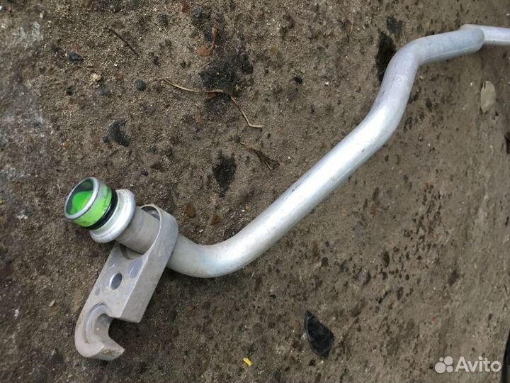 Трубка кондиционера длинная толстая Рено Колеос