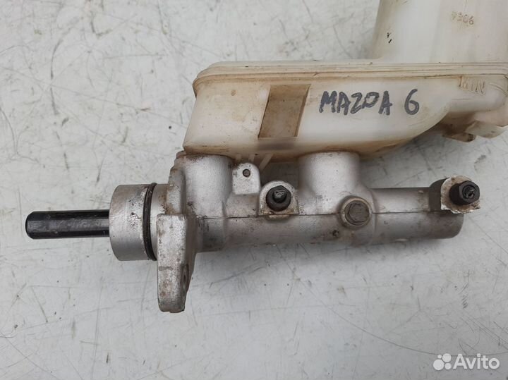 Главный тормозной цилиндр Мазда 6