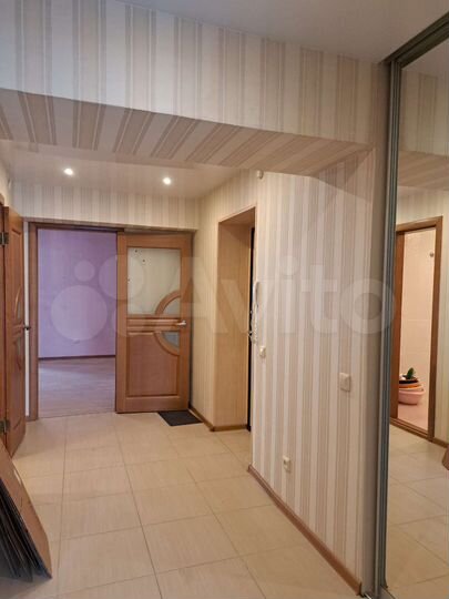 2-к. квартира, 72 м², 3/3 эт.