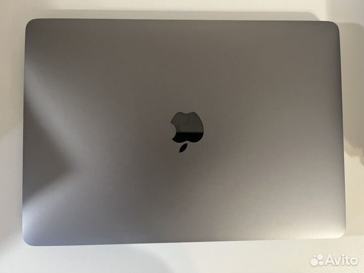 13.3 Apple MacBook Pro 13 2020 i5, 16 гб,512 гб