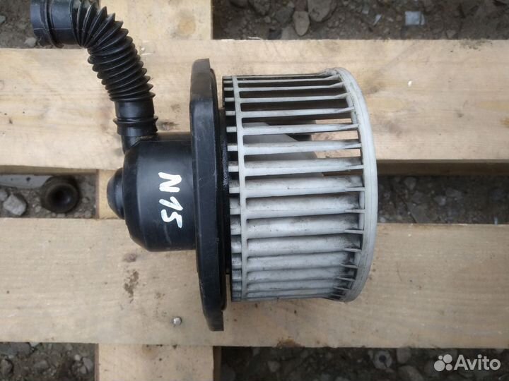 Моторчик отопителя Nissan Almera N15 1.4 1998