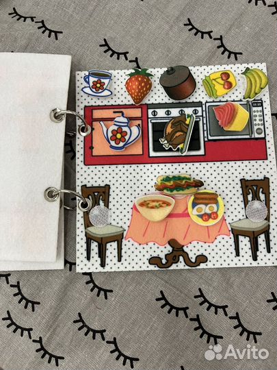 Книжка с липучками кукольный домик