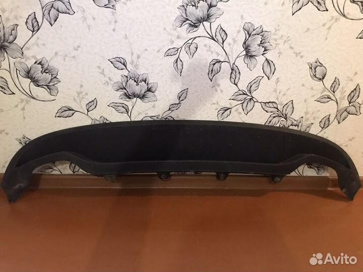 Спойлер заднего бампера