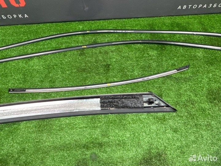 Молдинг двери(хром) задний правый Kia Cerato 4 Bd