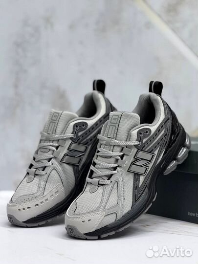 Кроссовки New Balance 1906