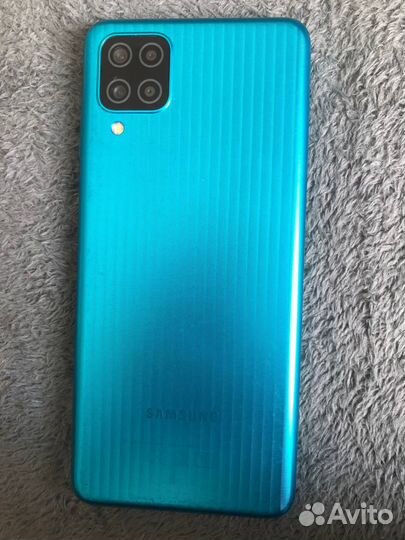 Samsung m12