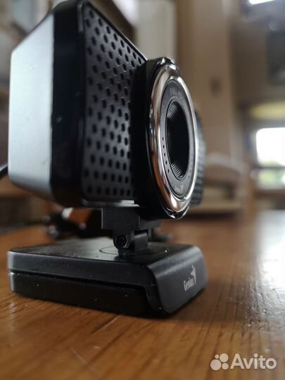 Веб-камера Genius