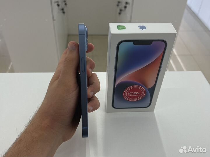 iPhone 14 128gb идеал