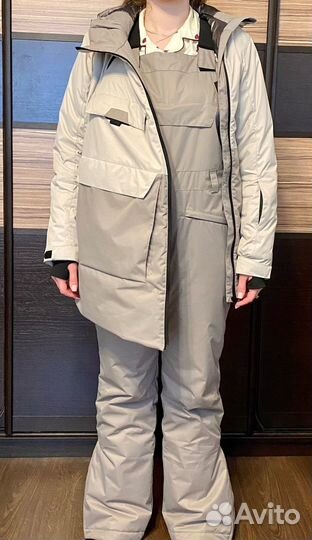 Горнолыжный костюм женский 44 размер