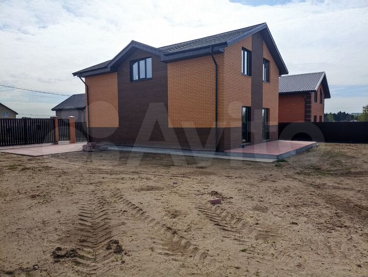 Коттедж 141,5 м² на участке 16 сот.