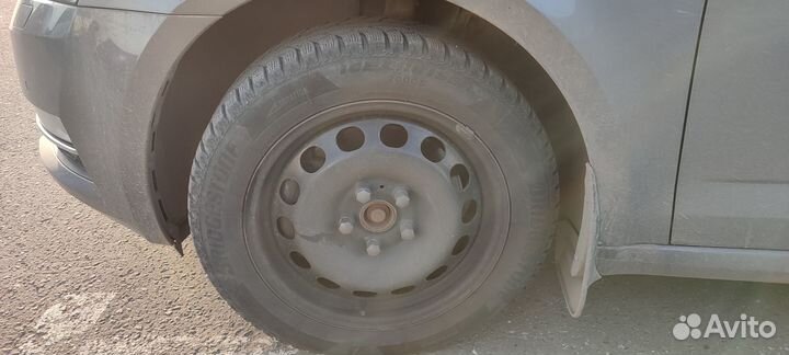 Bridgestone B65 205/65 R16 99T