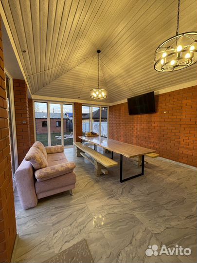 Аренда теплой беседки