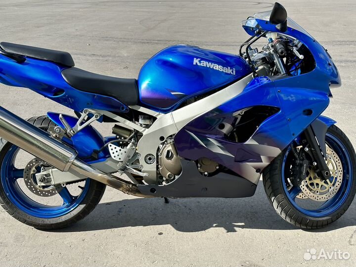 Мотоцикл Kawasaki ZX9R