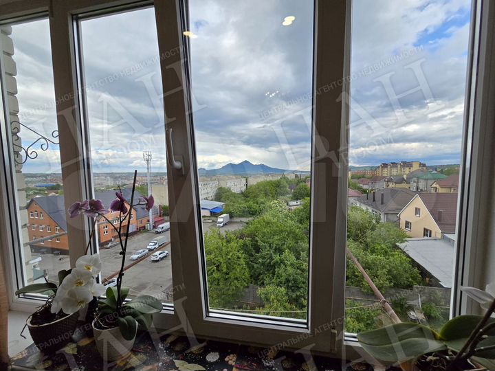 2-к. квартира, 69,3 м², 5/5 эт.