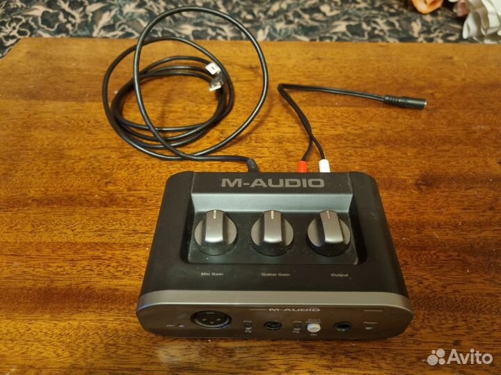 Звуковая карта M-audio