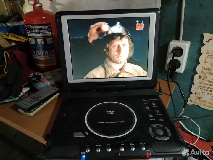 Портативный dvd плеер