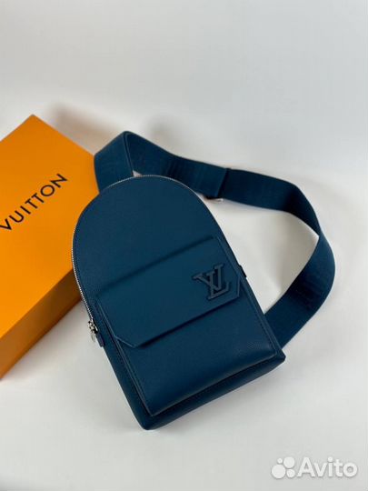 Сумка louis vuitton мужская слинг Pilot