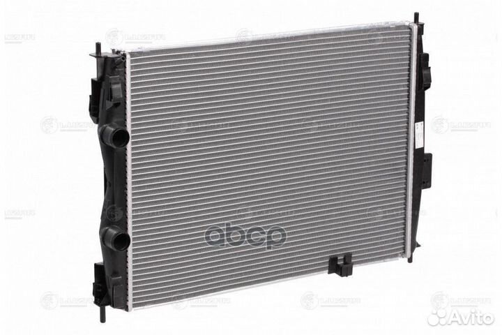 LRC 141JA радиатор системы охлаждения Nissan Q