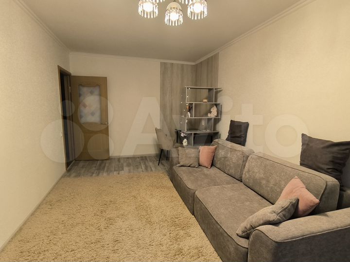 2-к. квартира, 50 м², 1/5 эт.