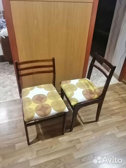 Стулья деревянные мягкие