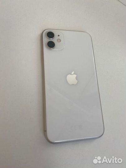 Телефон iPhone 11
