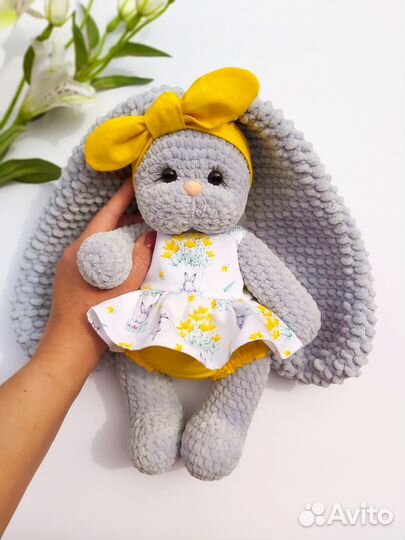Вязаный зайчик