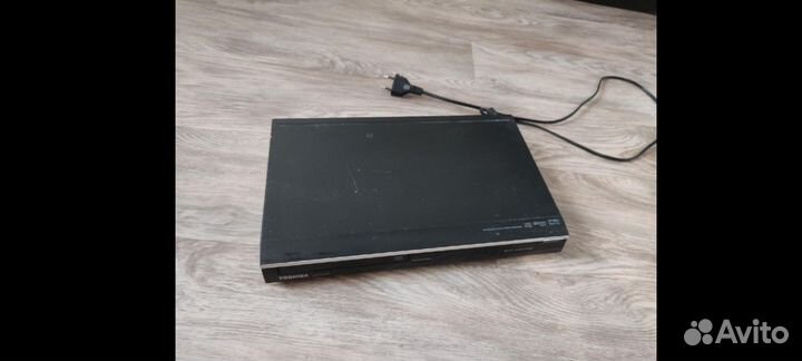 Toshiba Sdk1000 Dvd Player With 1080p Upscaling