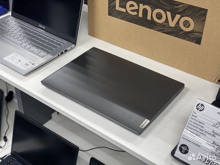 Новый ноут 14” 8g озу SSD256g Core i3th