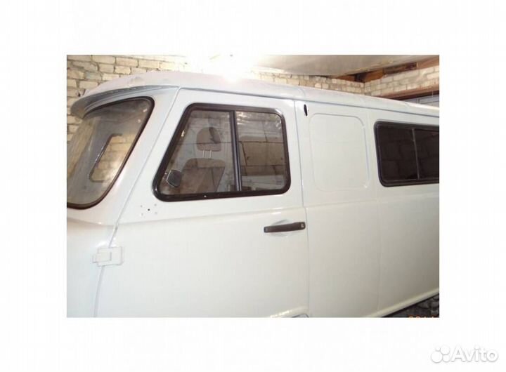 Форточка УАЗ Буханка передняя