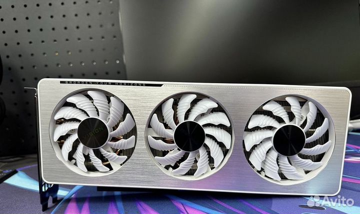 Видеокарта gigabyte GeForce RTX 3080 Ti vision OC