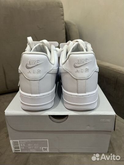 Белые Кроссовки Nike Air Force 1