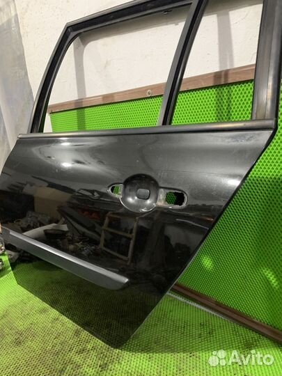 Дверь задняя левая Renault Megane 2 универсал