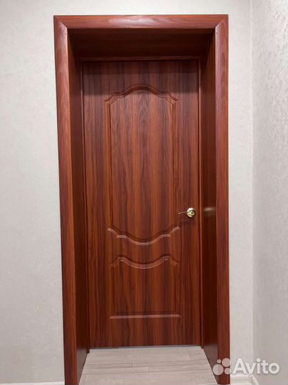 Межкомнатные двери 2шт бу 200*80 бу с коробкой