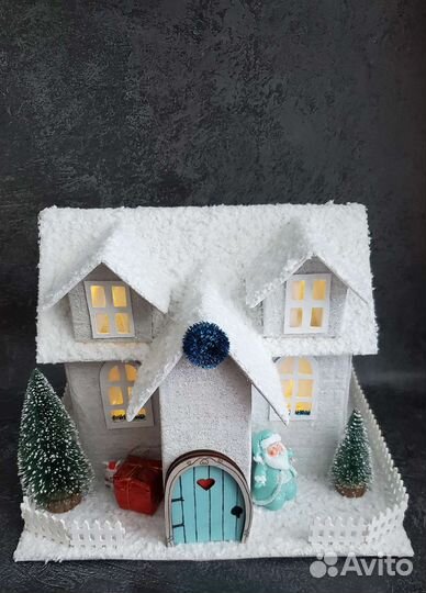 Новогодний домик с подсветкой 35*28,5*26см