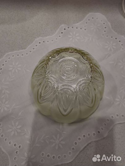 Ваза конфетница цветное лимонное стекло СССР