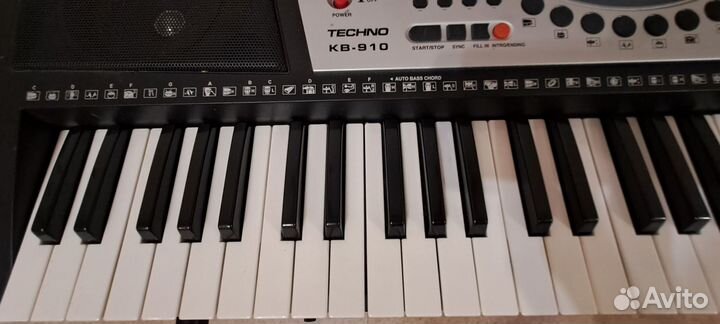 Синтезатор Techno kb 910