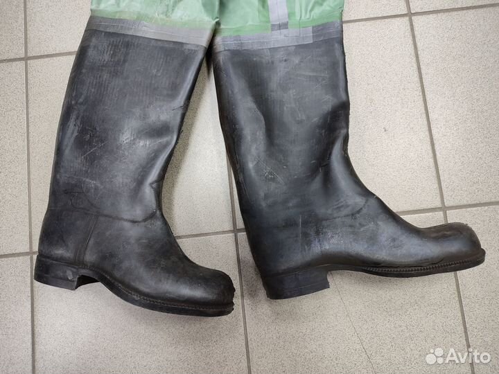 Комбинезон на сапогах(забродный) р.40