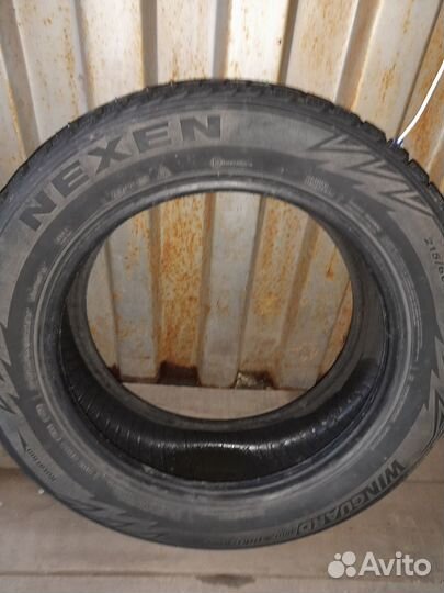 Nexen Winguard 215/60 R17