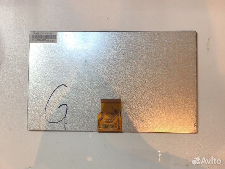 Дисплей h090iv027009-50