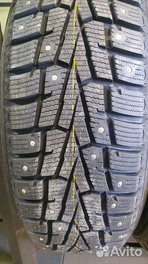 Roadstone Winguard WinSpike 225/55 R17