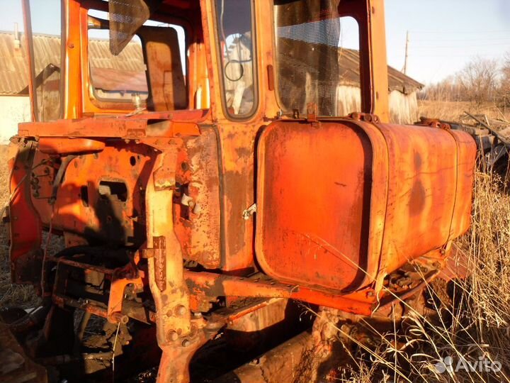 Трактор дт 75