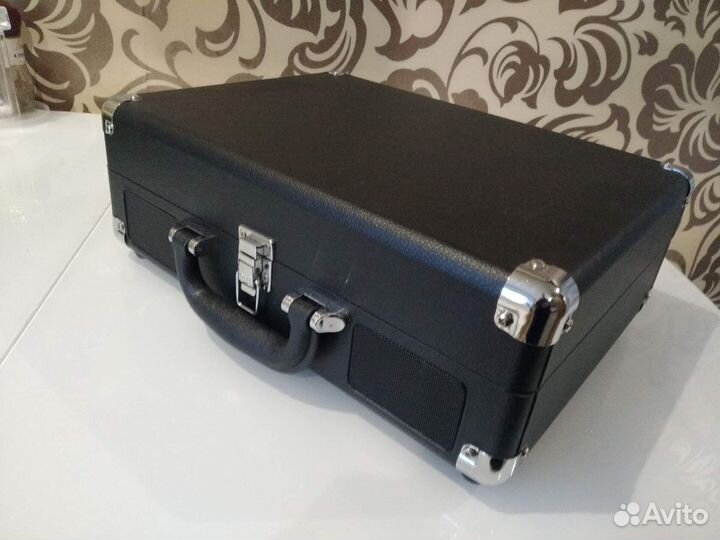 Виниловый проигрыватель Alive Audio glam