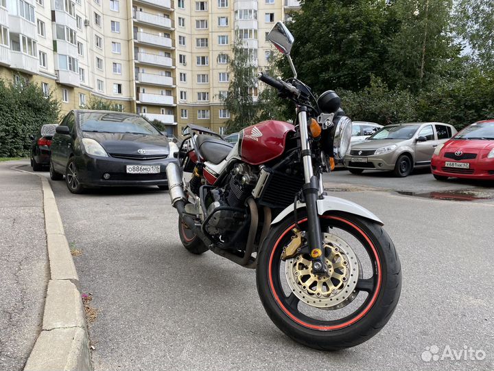 Honda cb400sf vtec 2