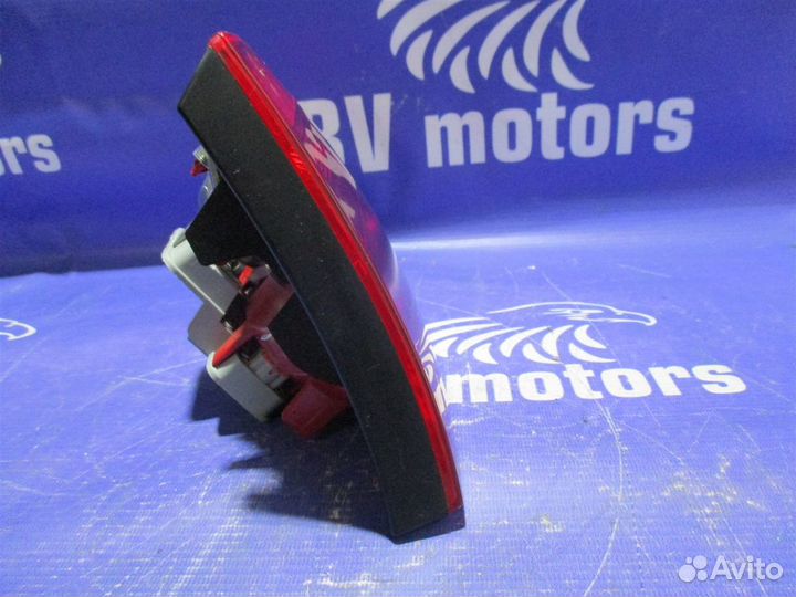 Фонарь крышки багажника правый Audi A4 B8 8K2