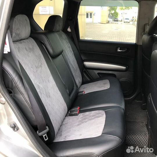 Чехлы на Nissan x trail