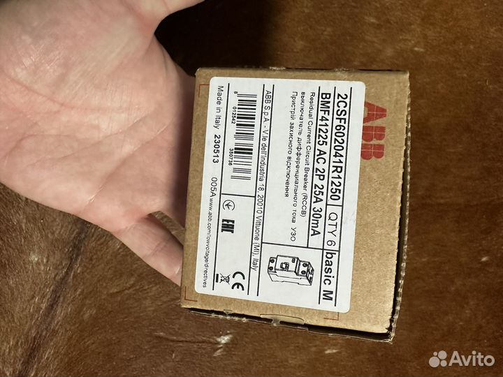 Выключатель дифференциального тока ABB