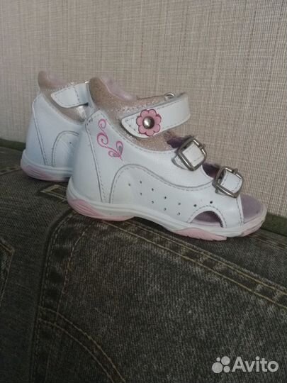 Обувь для девочки