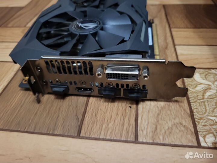 Asus strix GTX 1070 8GB